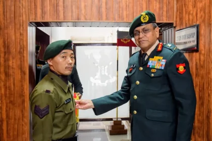 Lt Gen Anindya Gengupta Commending Cadet
