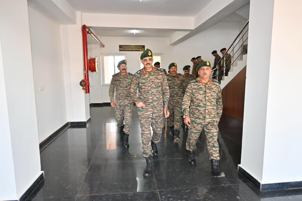 Lt Gen Devendra Sharma with Other Officers