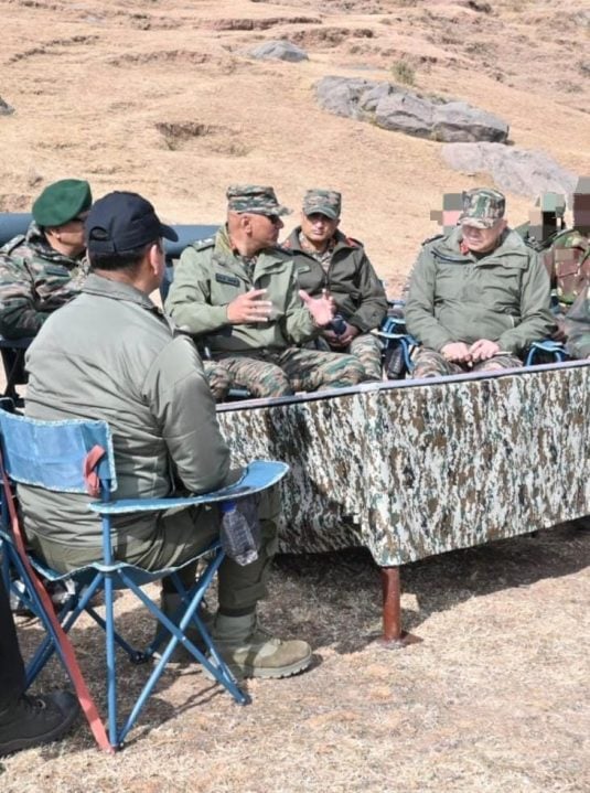 Lt Gen Pratik Sharma Discussing