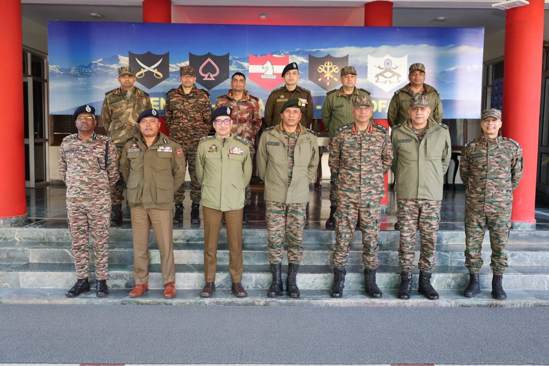 Lt Gen Pratik Sharma with Other Officers