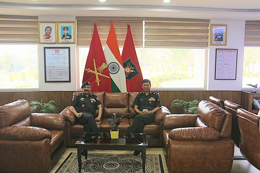 Lt Gen SS Dahiya and Lt Gen Neeraj Varshney
