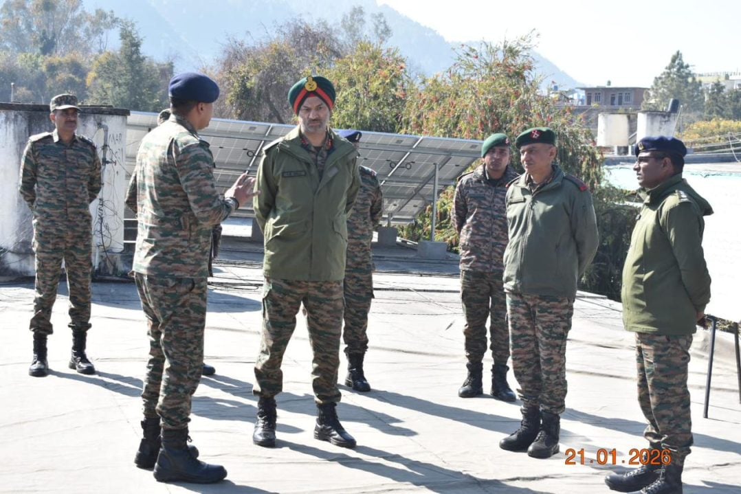 Maj Gen IS Gill and Other Officers