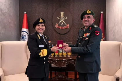 Officer Getting Award from DGAFMS