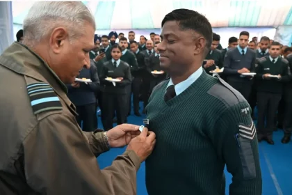 Officer Getting Commended