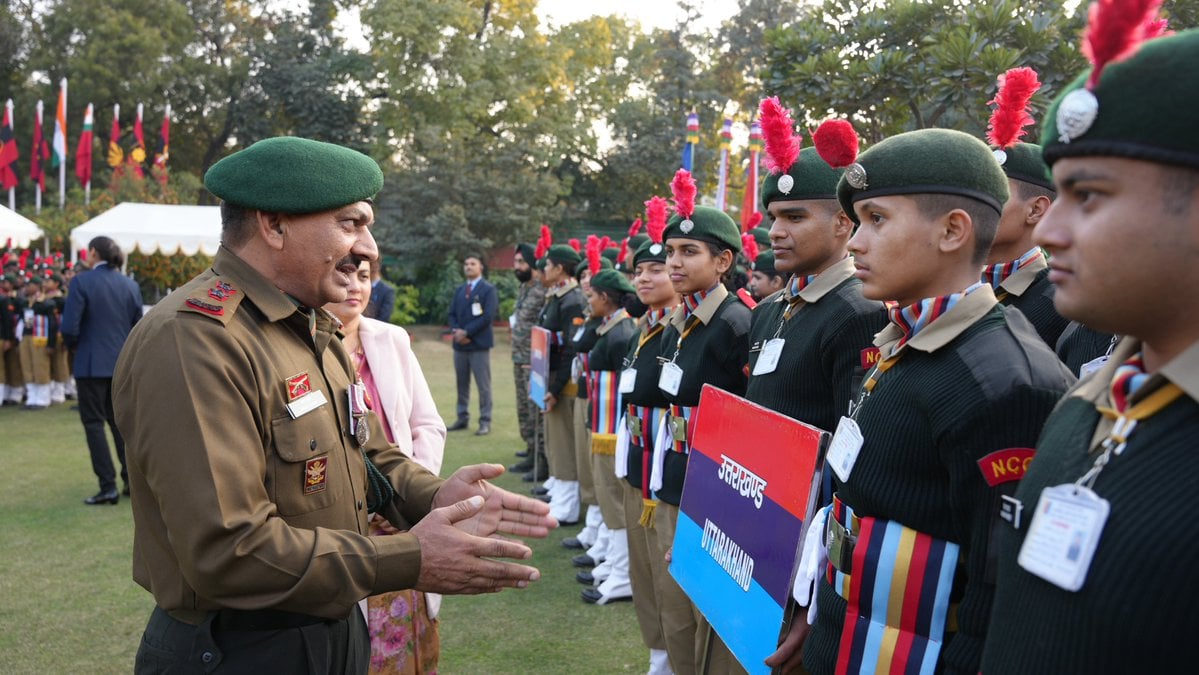 Officer Having Discussions with NCC Cadets