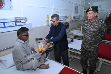 Defence Secretary Rajesh Kumar Singh and Lt Gen Dhiraj Seth Visit Surgical Eye Camp at Military Hospital Bhuj