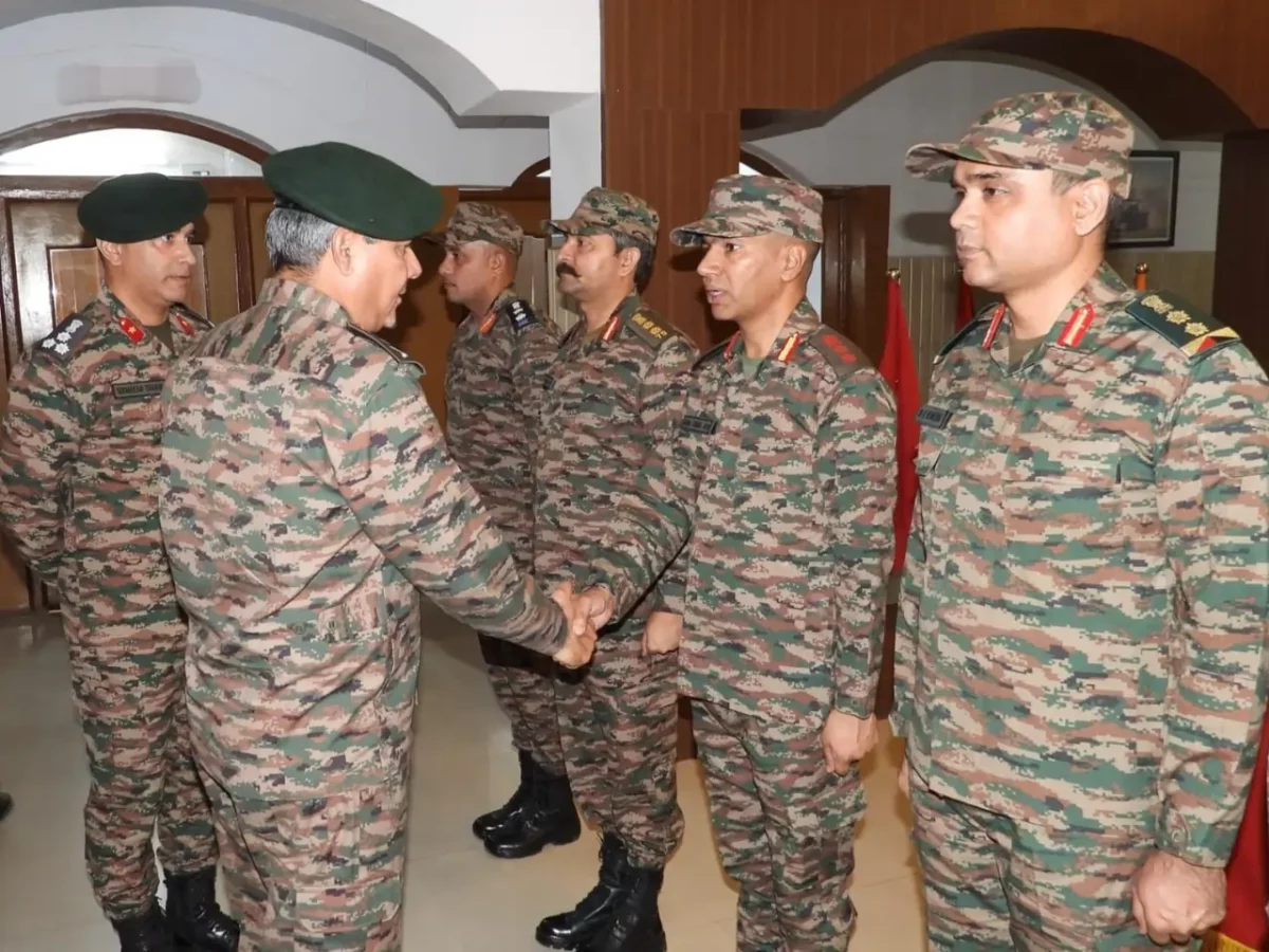 Lt Gen AVS Rathee Shaking Hands