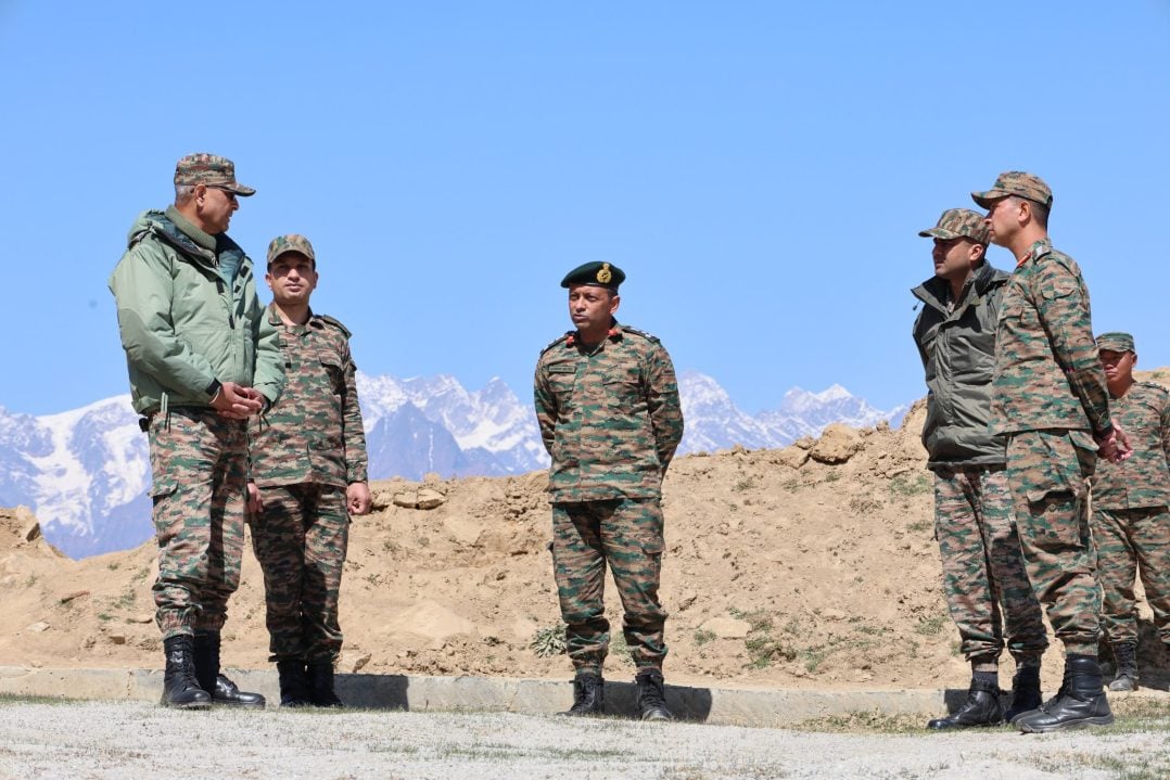 Lt Gen DG Misra Interacting