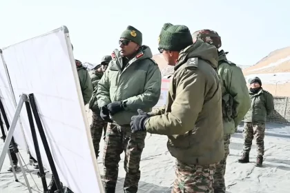 Lt Gen Pratik Sharma Reviewing 2