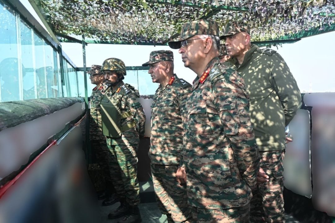 Lt Gen Pratik Sharma Reviewing 3