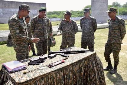 Lt Gen Pratik Sharma Reviewing 3