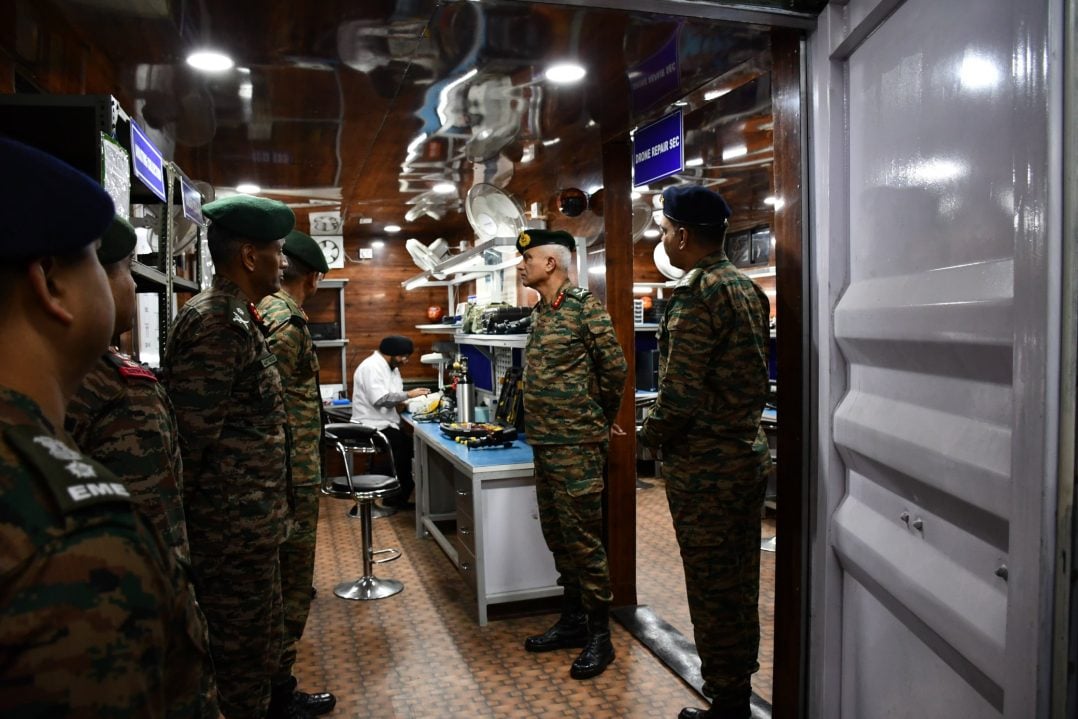 Lt Gen Rajan Sherawat and Other Officers