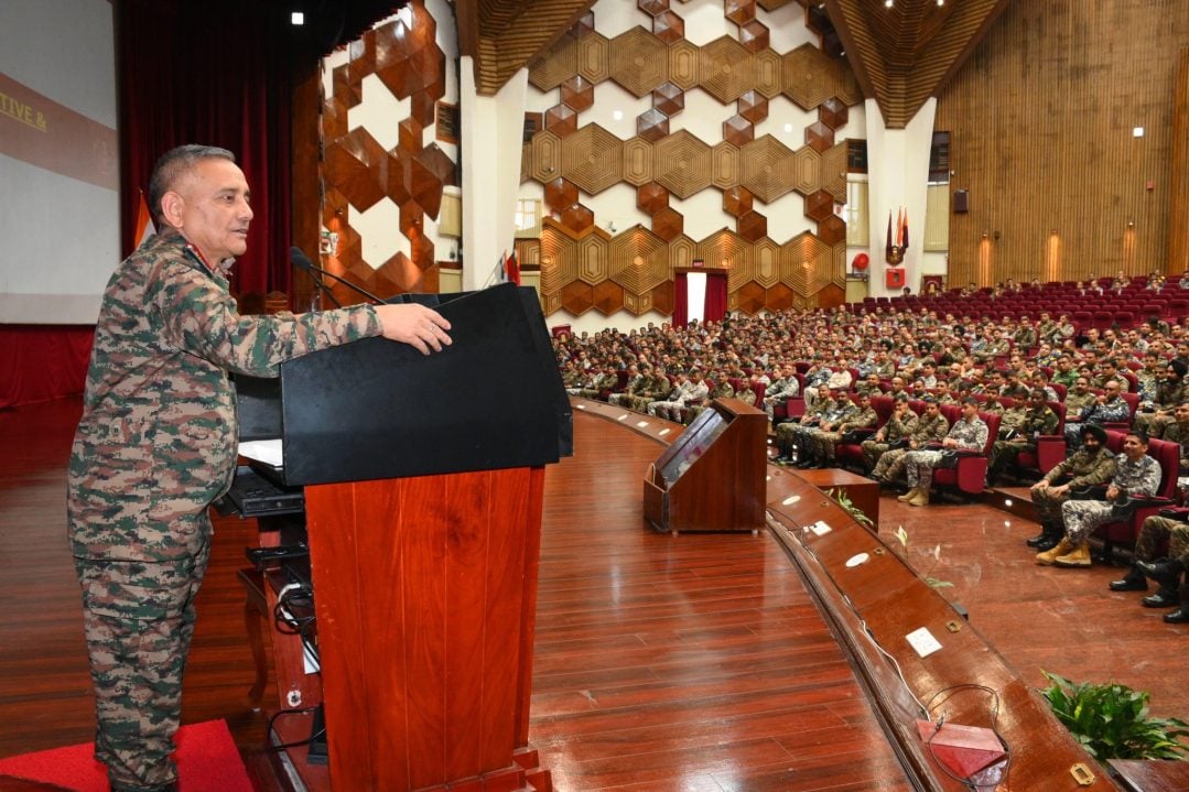 Gen Chauhan Giving Lecture