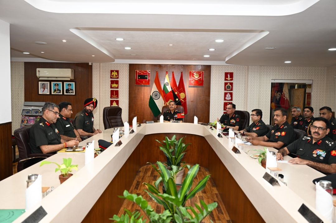 General Upendra Dwivedi Discussing