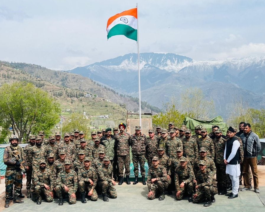 Group Photo of Officer