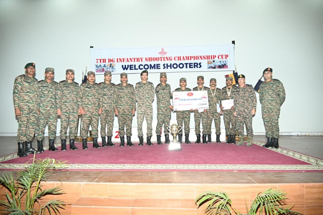 Group Photo of Officers 22