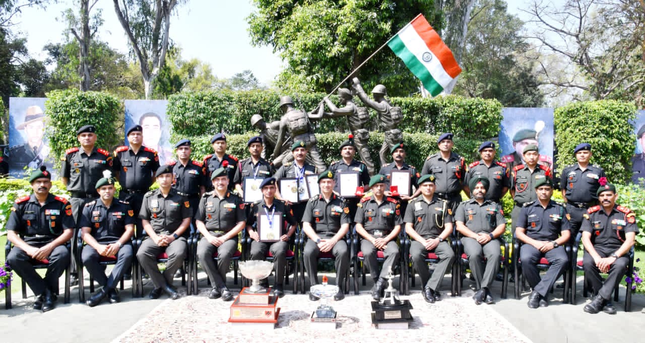 Group Photo of Officers 36