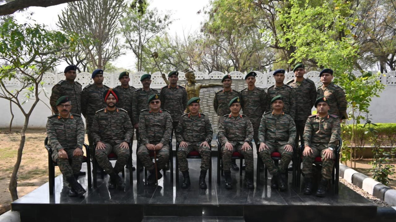 Group Photo of Officers 52