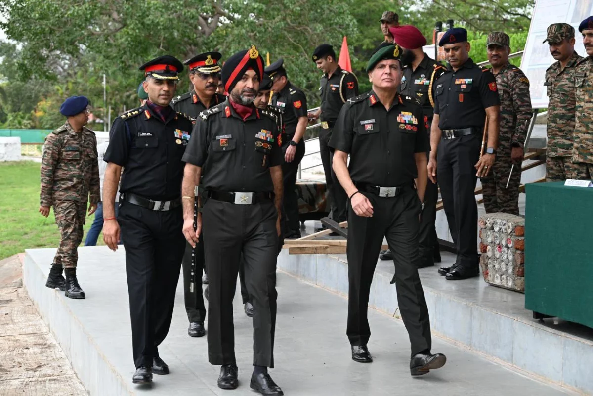 Lt Gen Dhiraj Seth 3242