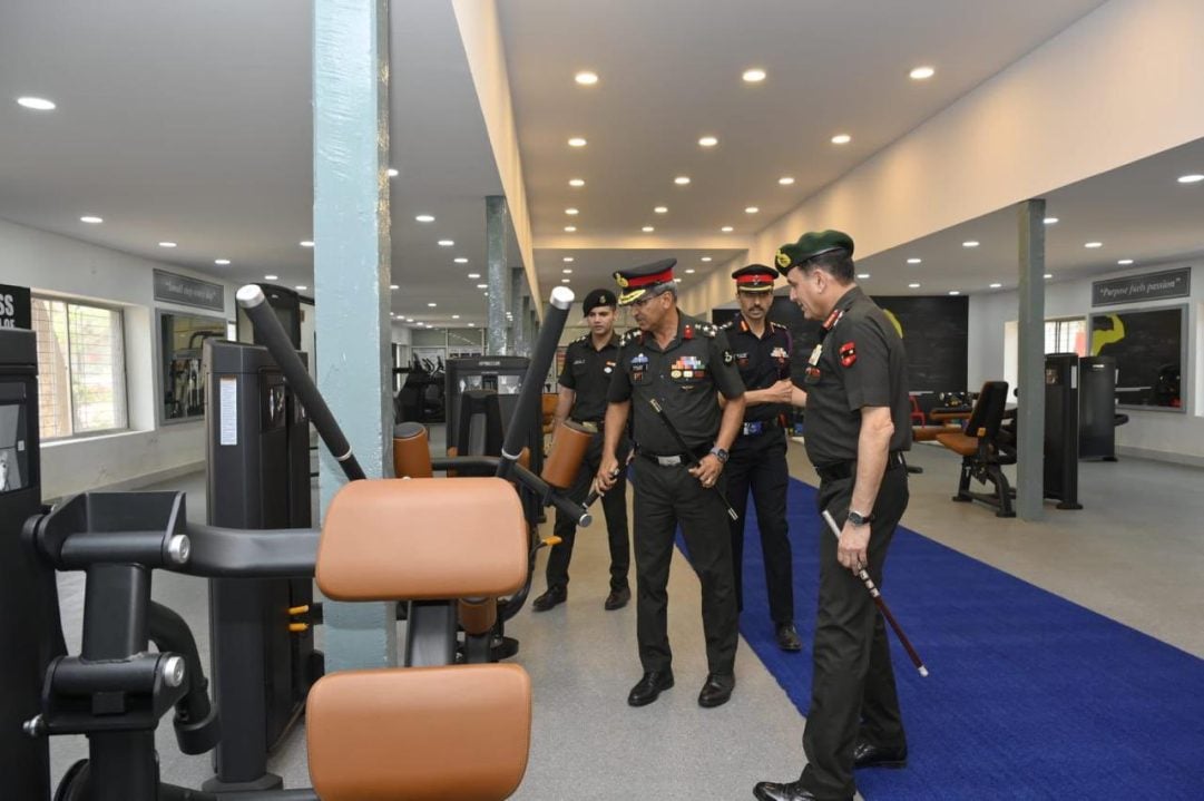 Lt Gen Dhiraj Seth Reviewing Facilities