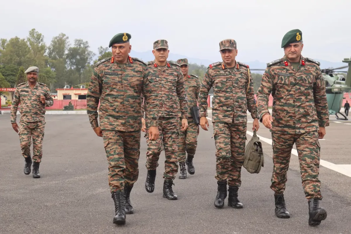 Lt Gen Pratik Sharma and Other Officers