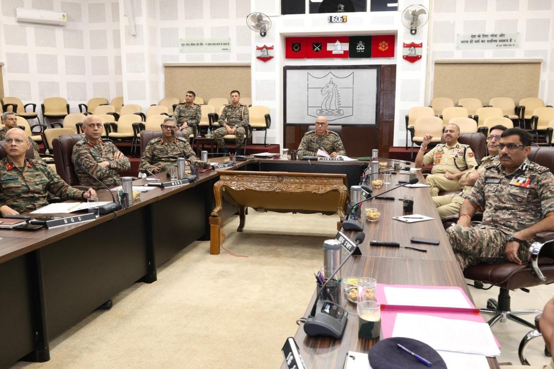 Lt Gen Pratik Sharma and Other Officers Reviewing