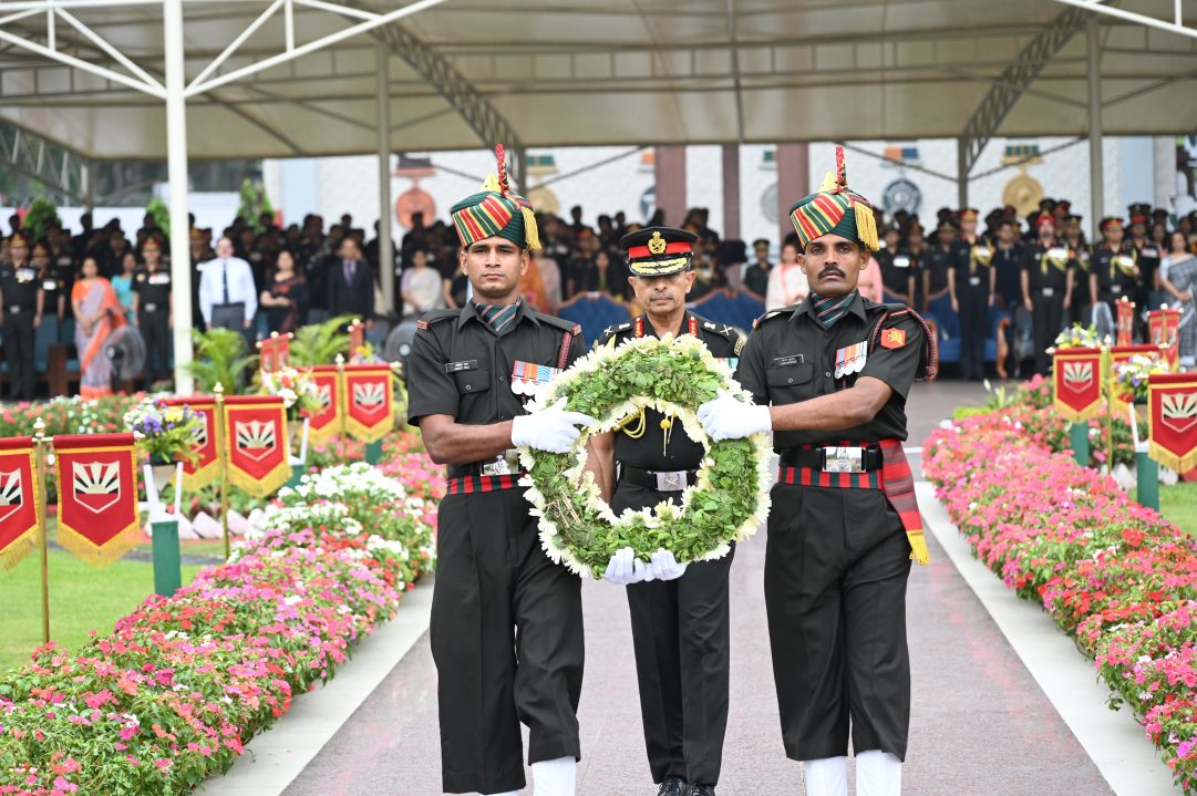 Lt Gen RC Tiwari with Officers
