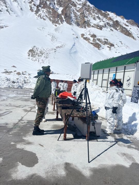 Lt Gen Sengupta Reviewing