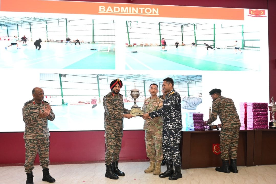 Officer Giving Trophy 1