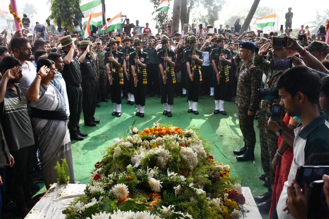 Officers Giving Honors