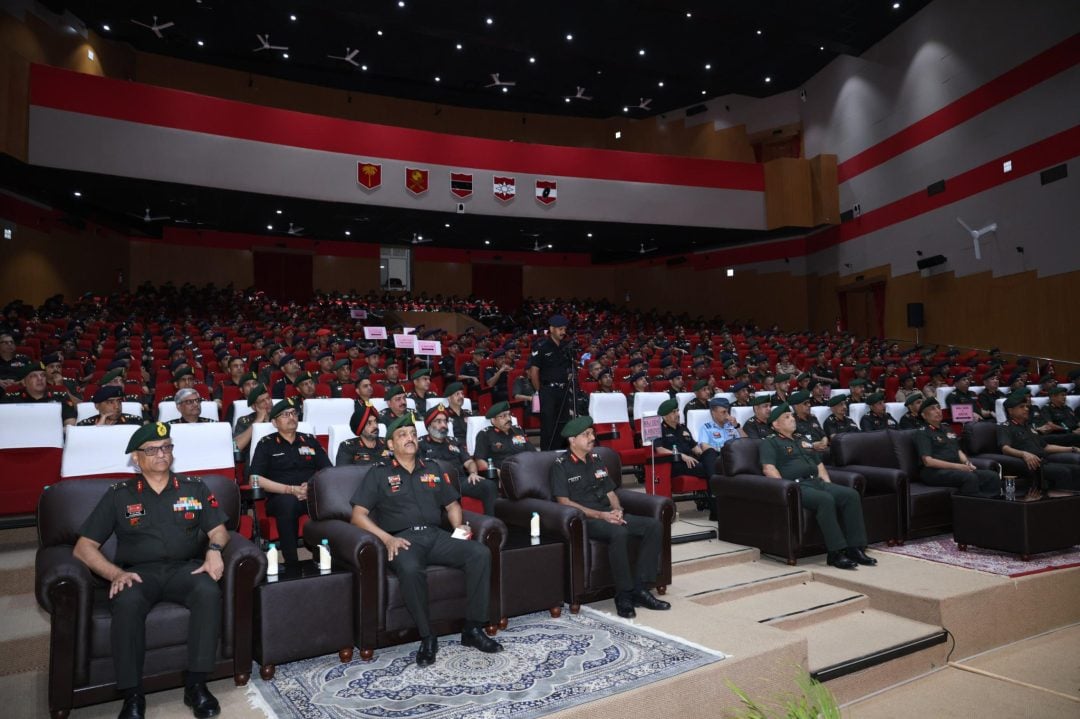 Officers Listening 6