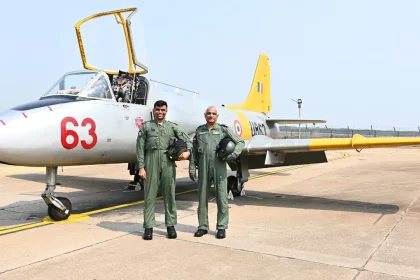 Air Marshal Shrinivas with HAL Kiran