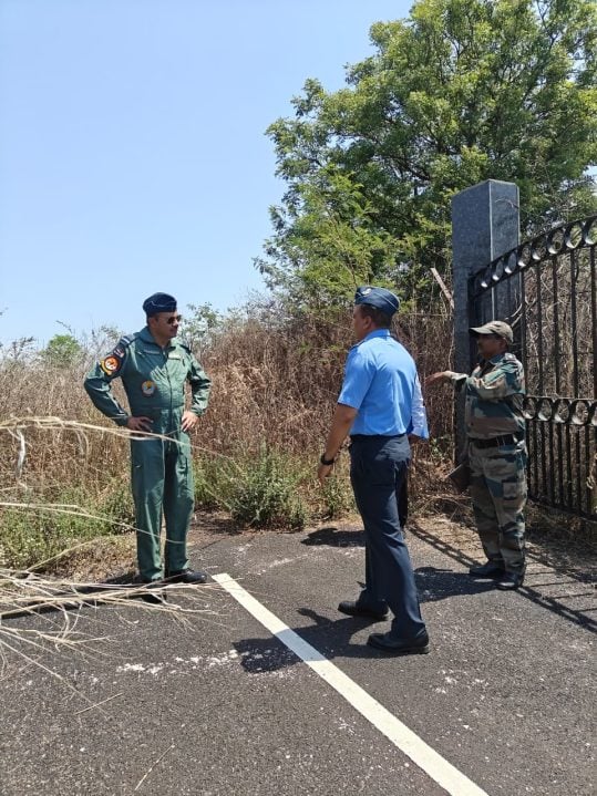 Air Mshl B Manikantan Discussing