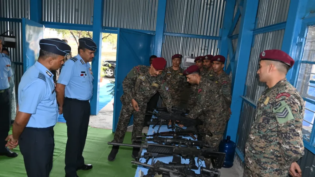 Air Mshl B Manikantan Reviewing