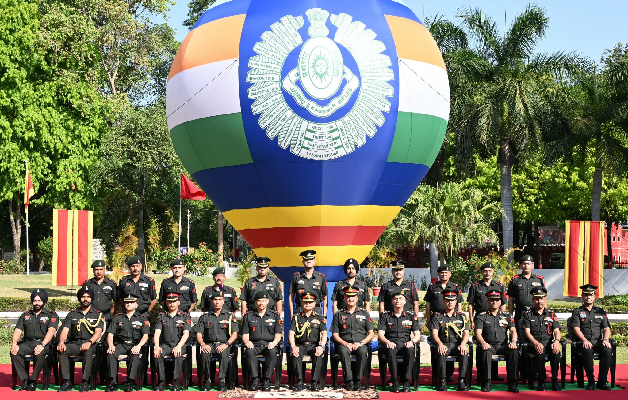 COAS General Upendra Dwivedi Visits JAK Rifles Regimental Centre ...