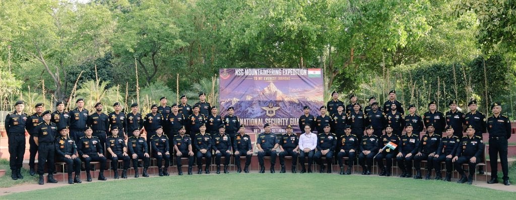 Group Photo of Officers 45