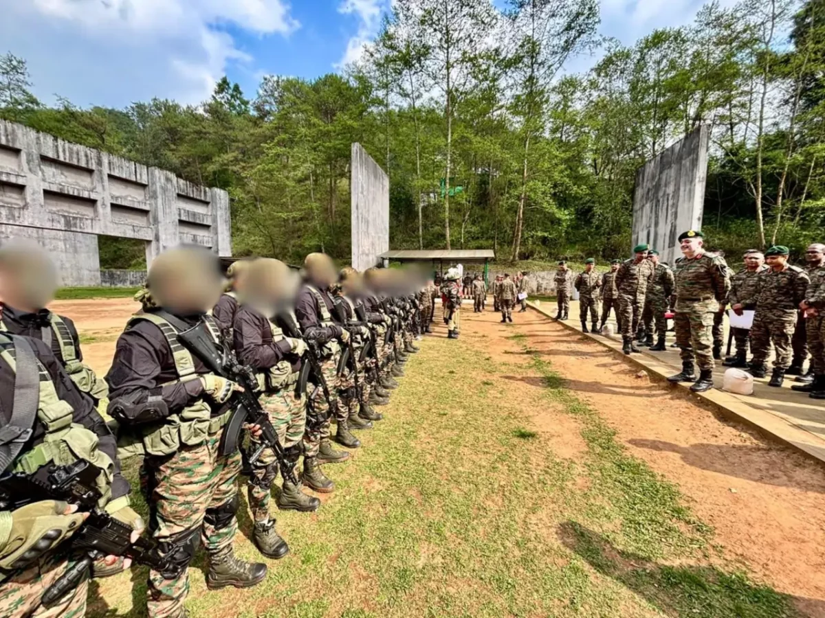 Lt Gen Abhijit S Pendharkar Interacting
