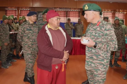 Lt Gen Hitesh Bhalla Interacting