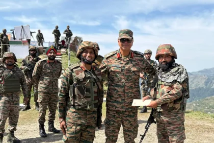 Lt Gen PK Mishra with Soldiers