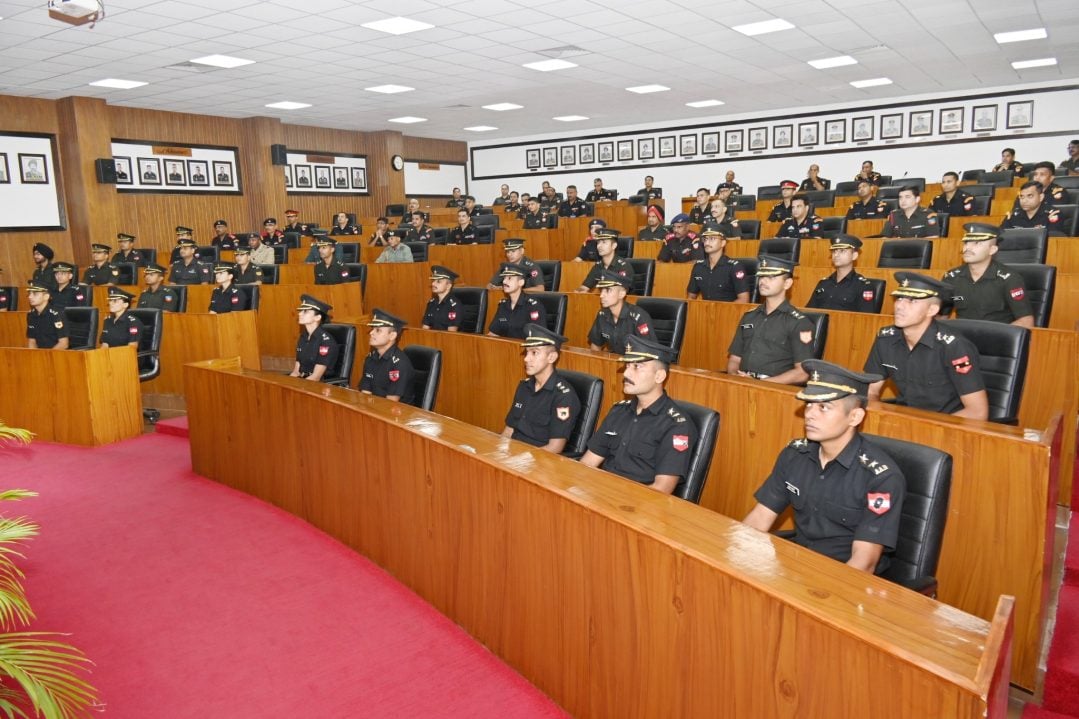 Officers Listening 1