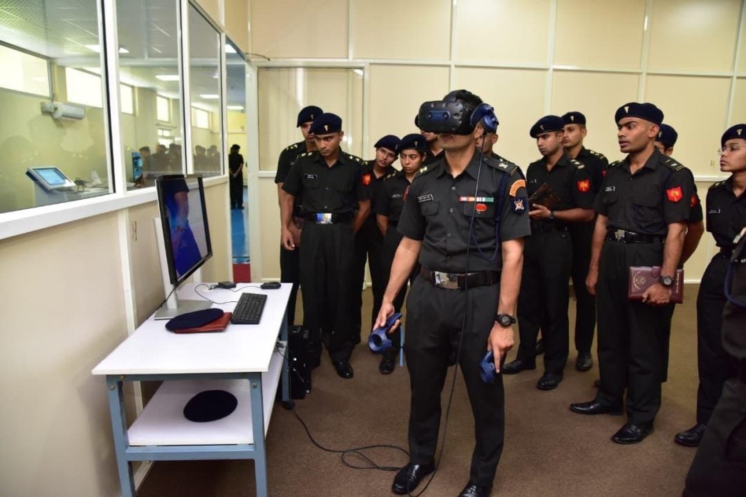 Officers Using VR