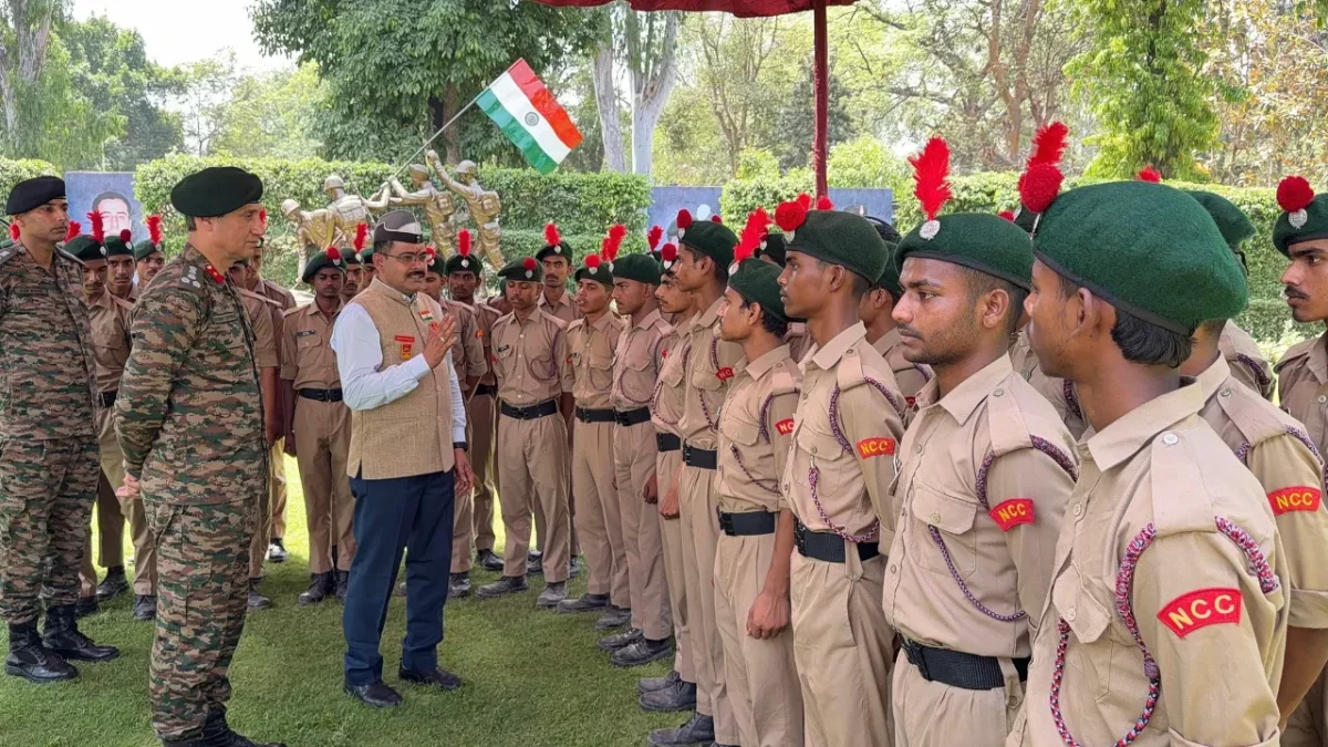 Sub Maj Hony Capt Yogendra Singh Yadav Talking with NCC Cadets