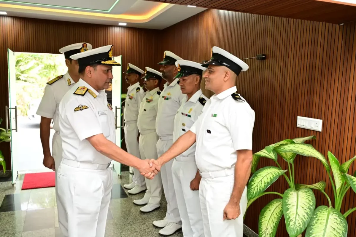 VAdm Sameer Saxena Shaking Hands