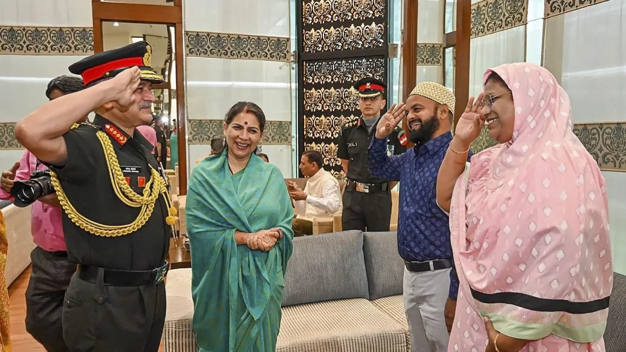 major mustafa bohara family 1