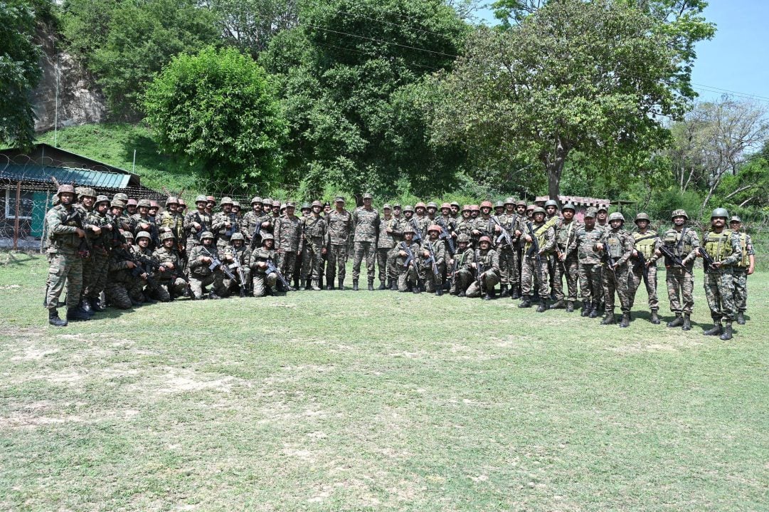 Group Photo 35