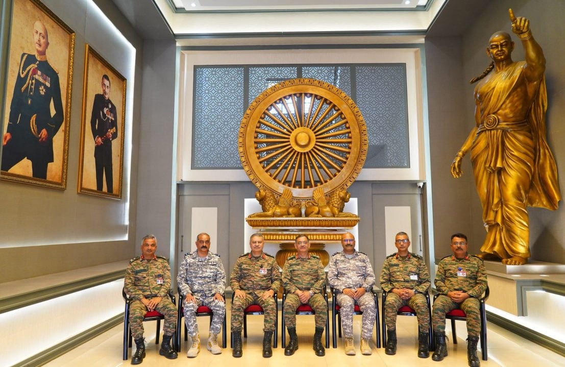 Group Photo of Officers 21