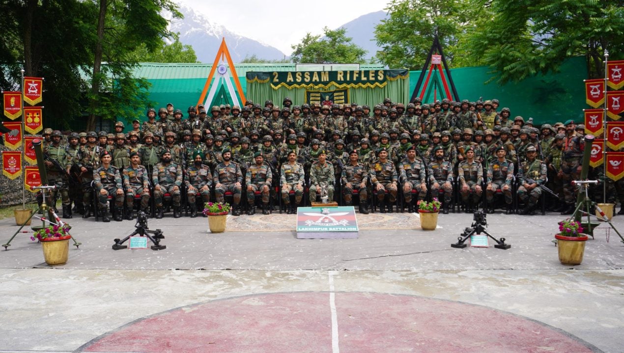 Group Photo of Officers 25