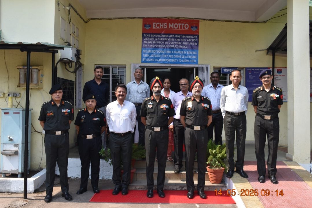 Group Photo of Officers 30