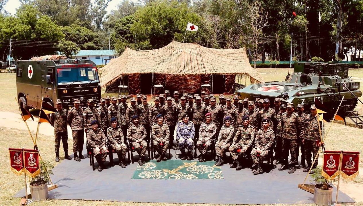 Group Photo of Officers 33