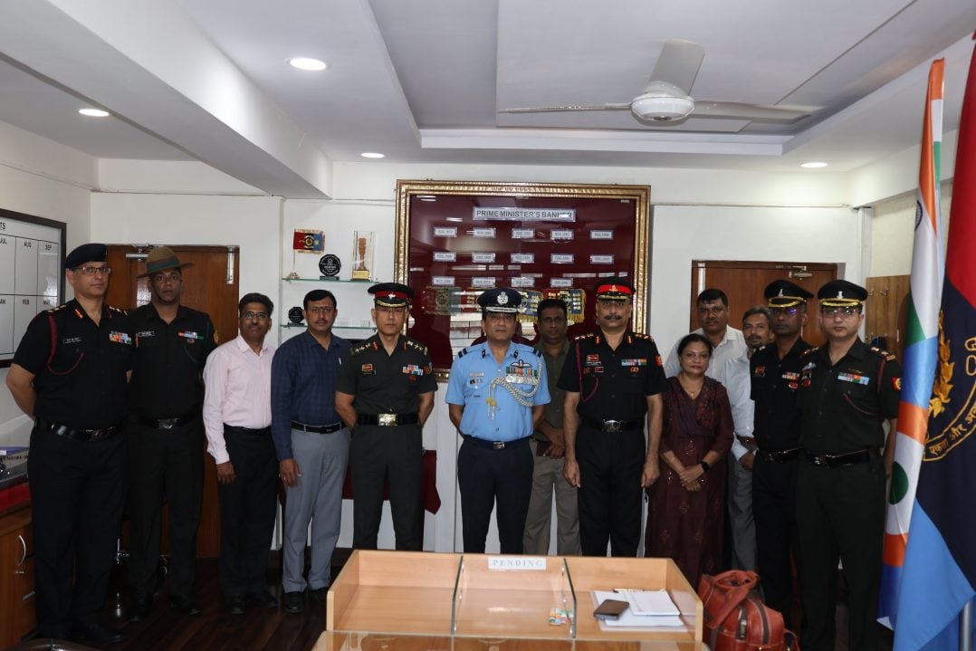 Group Photo of Officers 43